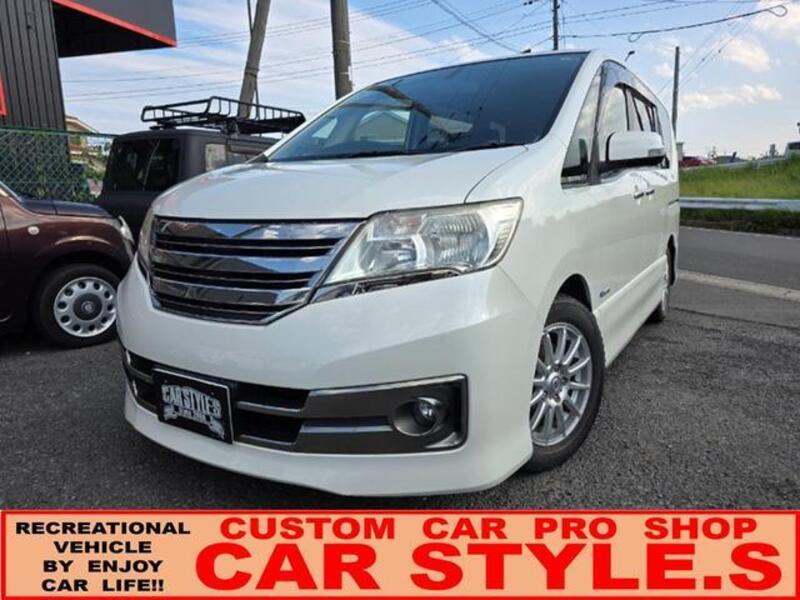 NISSAN SERENA