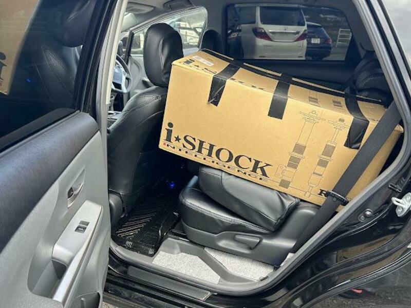 PRIUS ALPHA