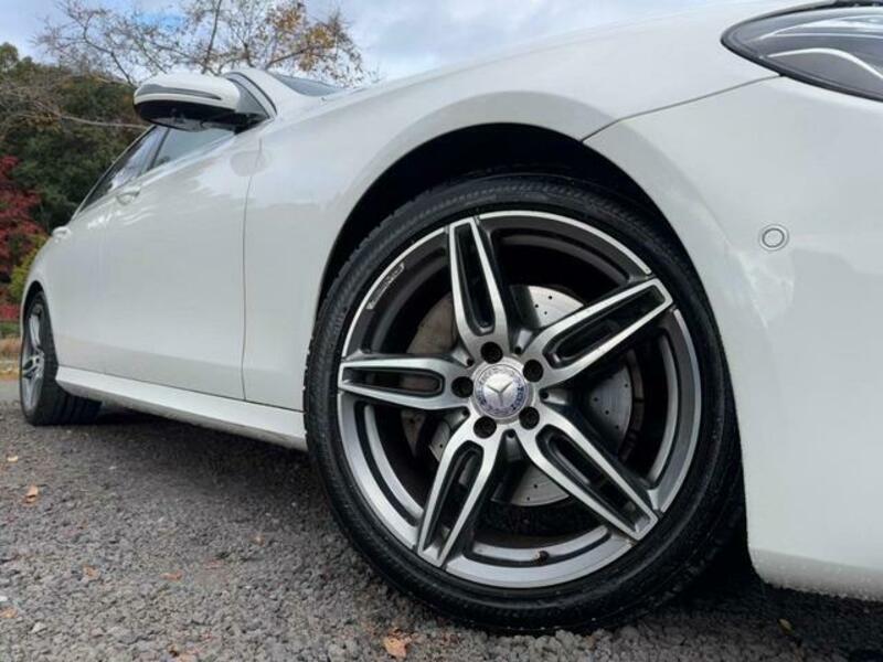 E-CLASS