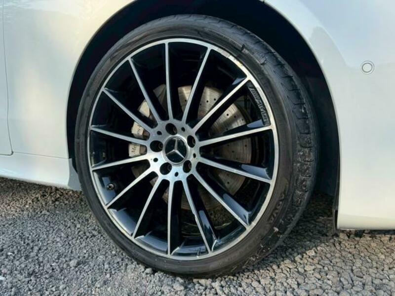 E-CLASS