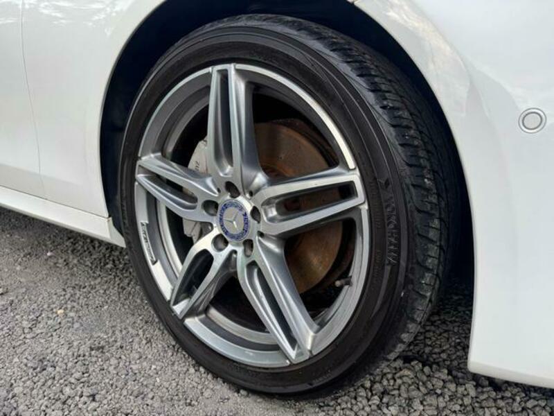 E-CLASS