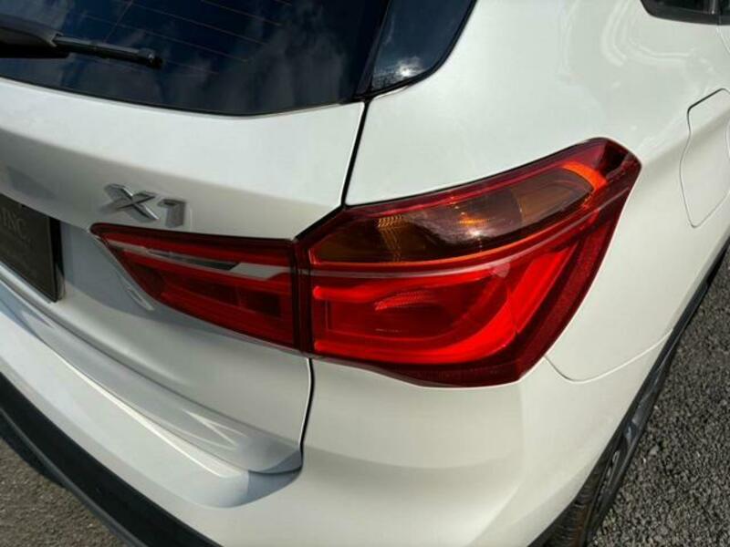 X1