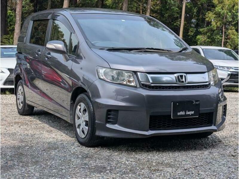 HONDA FREED SPIKE
