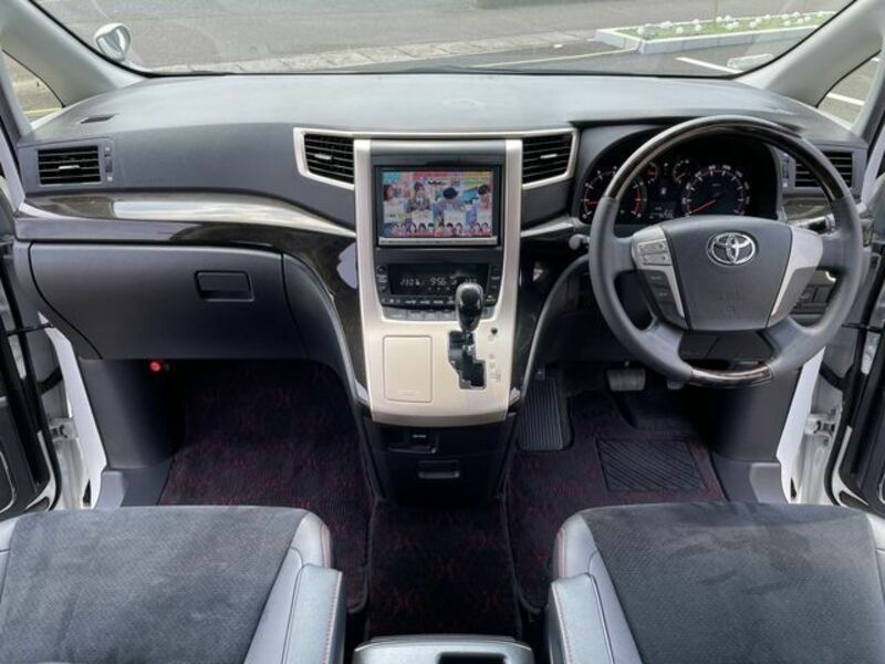 VELLFIRE