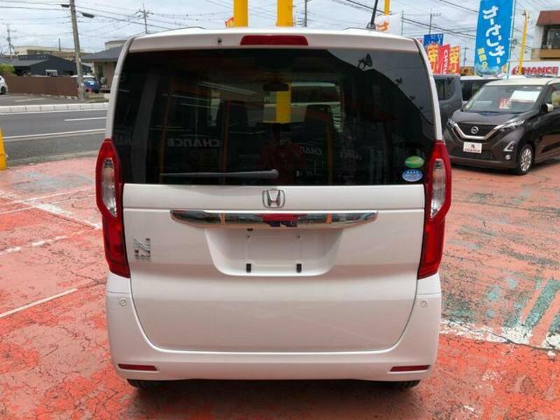 N BOX