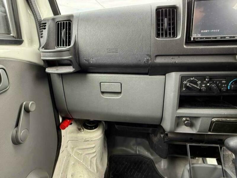 MINICAB VAN