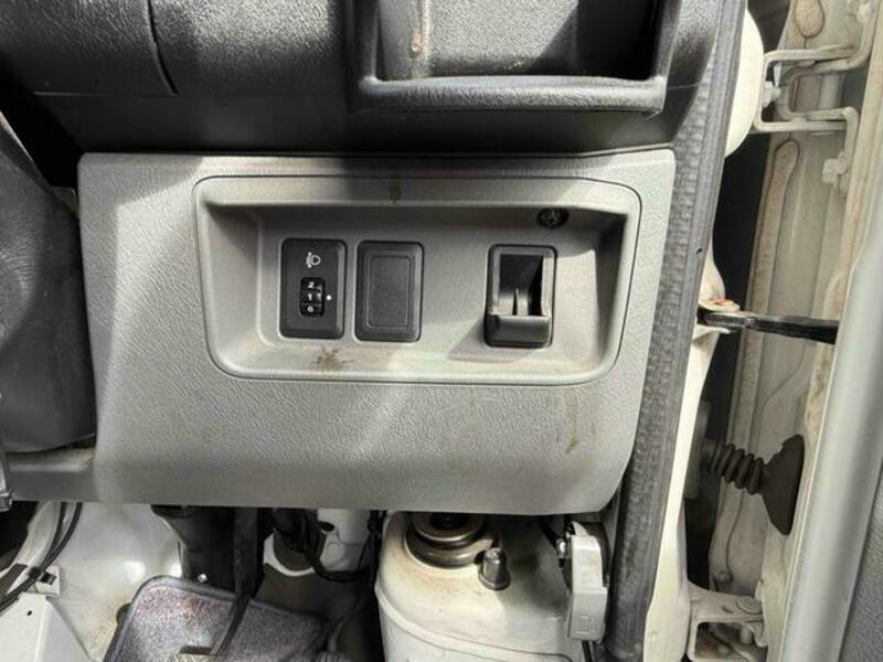 MINICAB VAN