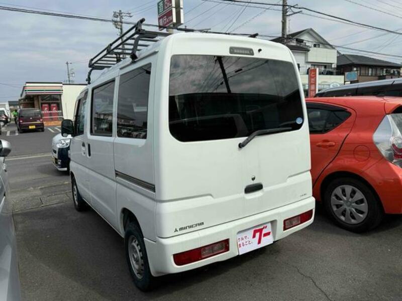 MINICAB VAN