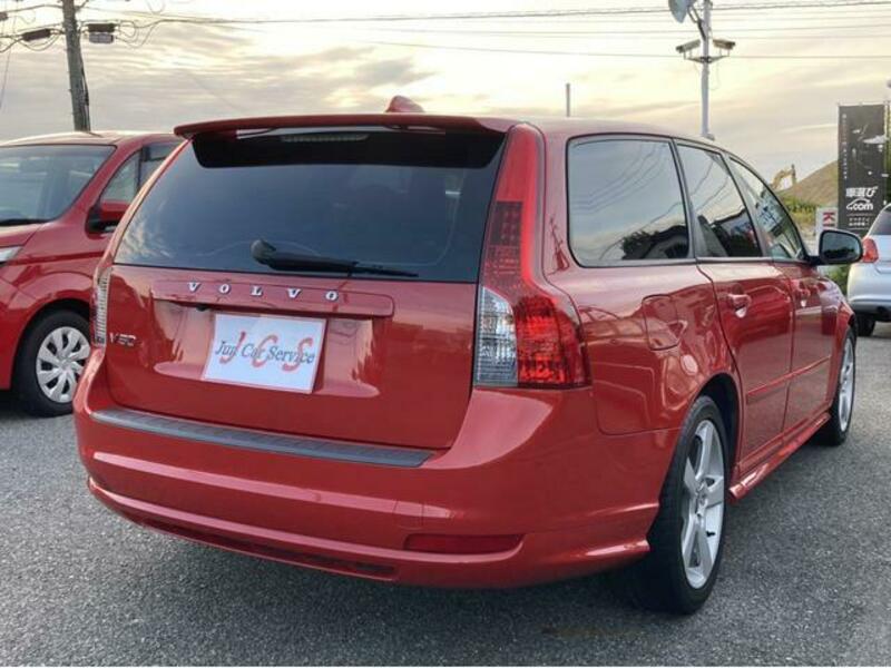 V50
