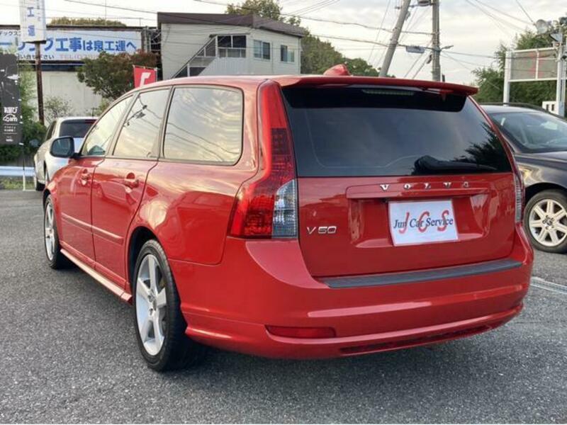 V50