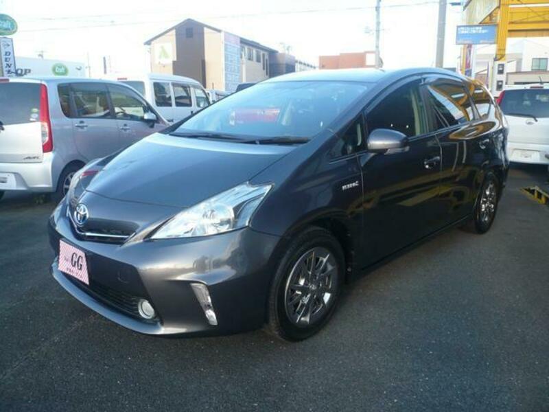 PRIUS ALPHA