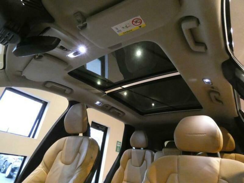XC90