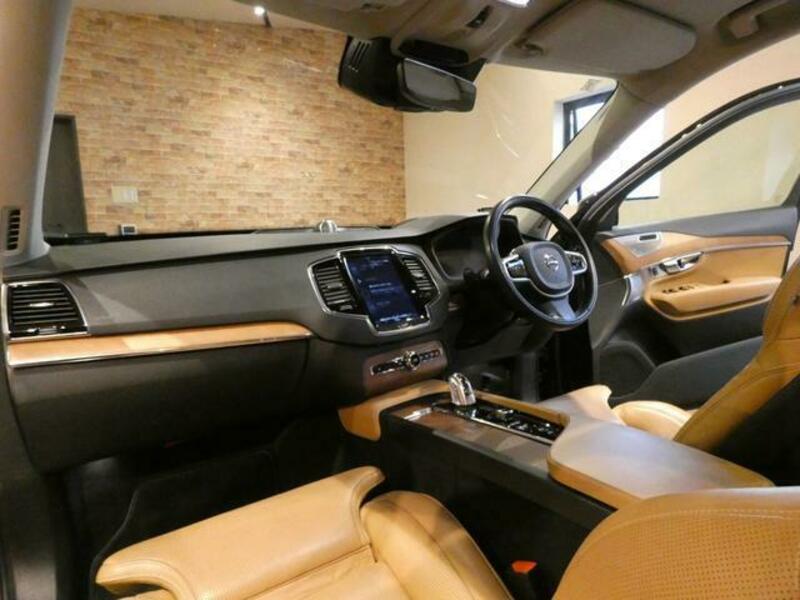 XC90