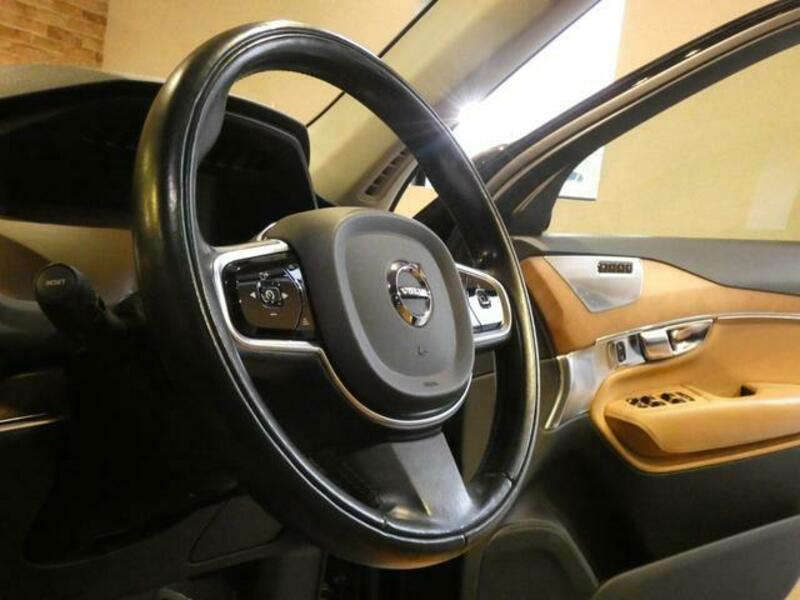XC90