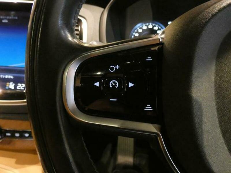 XC90