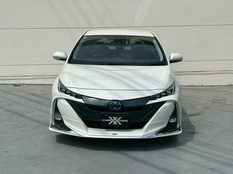 PRIUS PHV