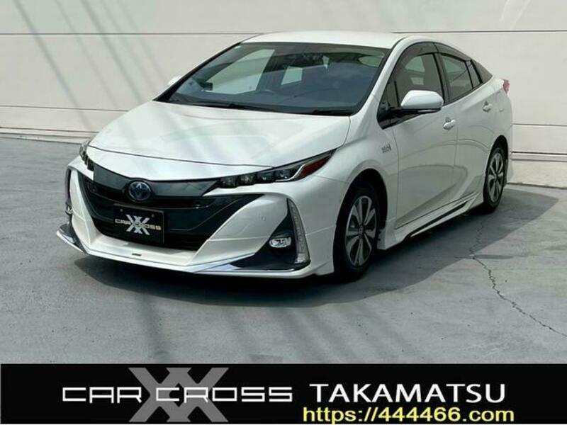 TOYOTA PRIUS PHV