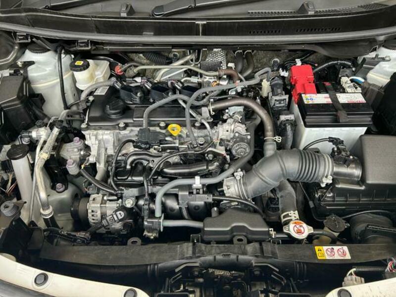 YARIS CROSS