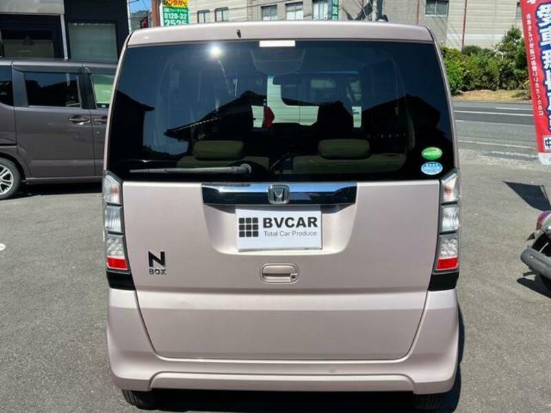 N BOX