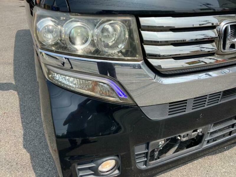 N BOX CUSTOM