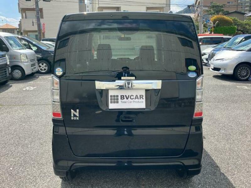N BOX