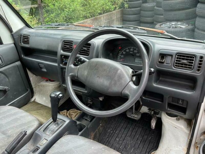 CARRY TRUCK
