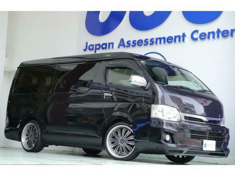TOYOTA HIACE WAGON