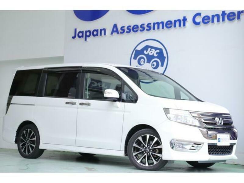 HONDA STEPWAGON SPADA