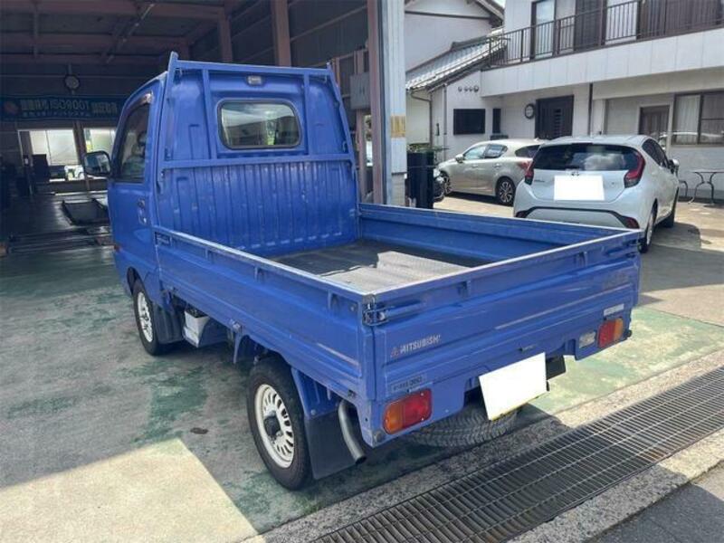 MINICAB TRUCK