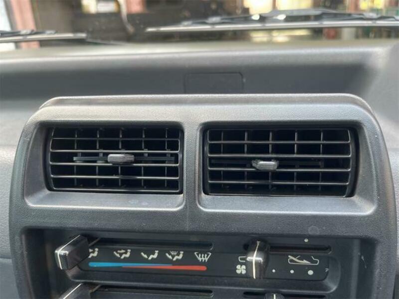 MINICAB TRUCK