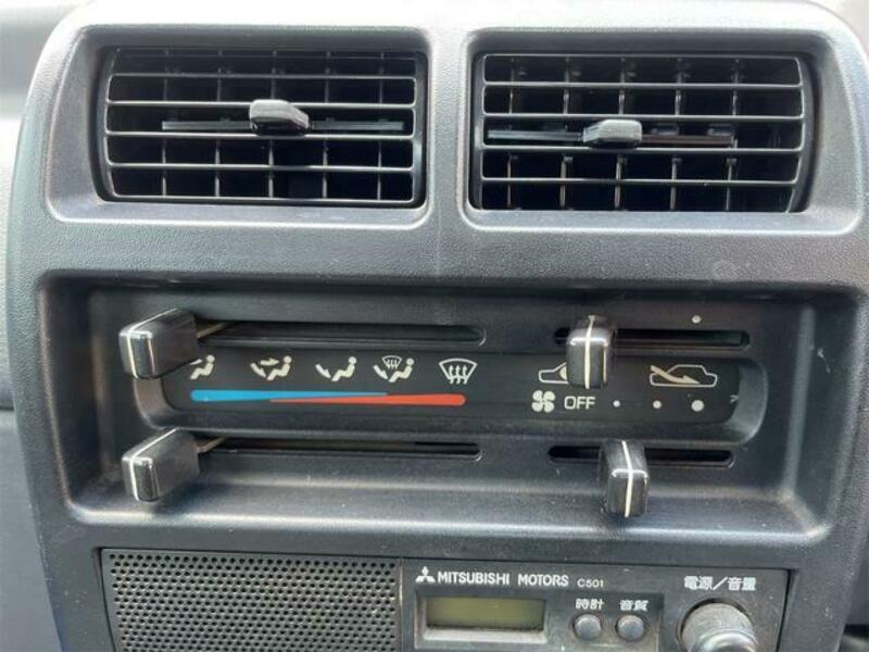 MINICAB TRUCK