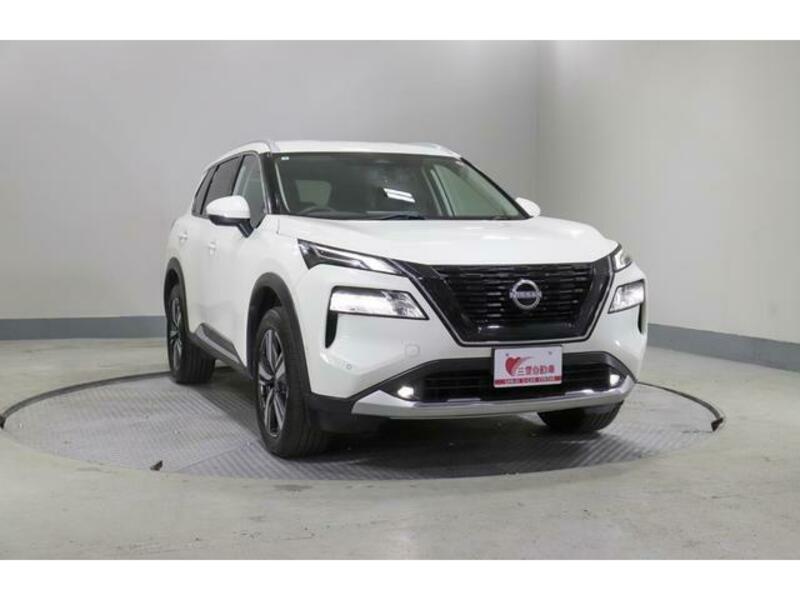 X-TRAIL
