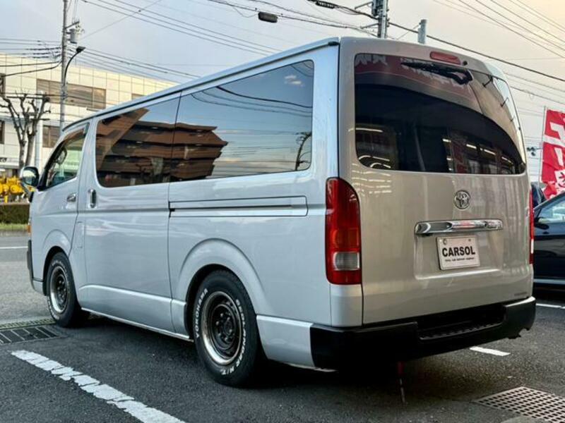 HIACE VAN