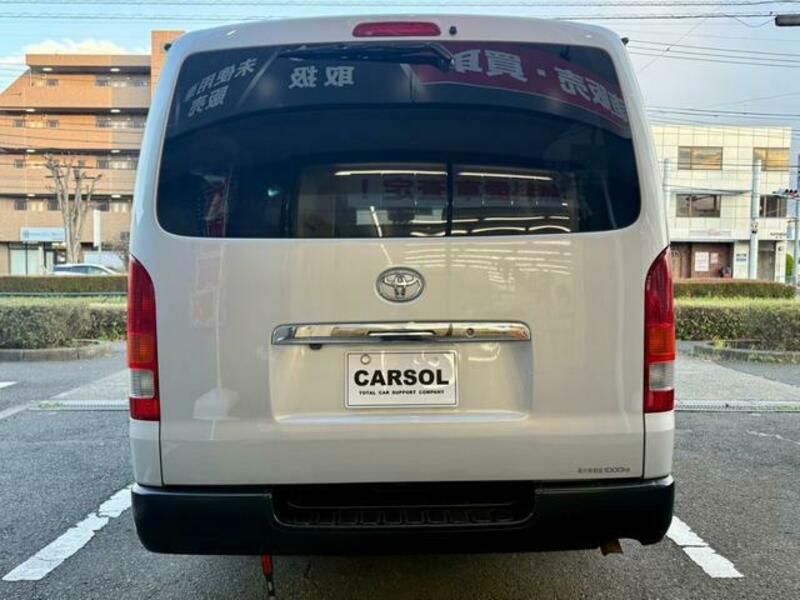 HIACE VAN