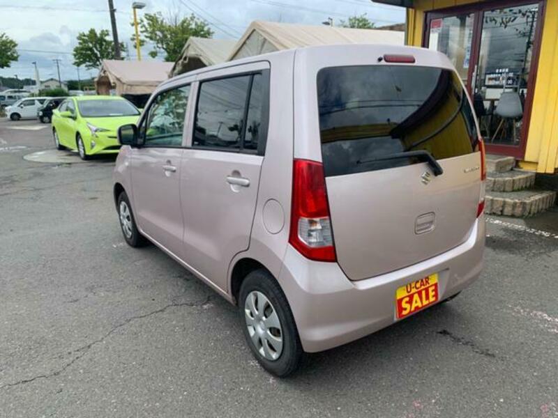 WAGON R