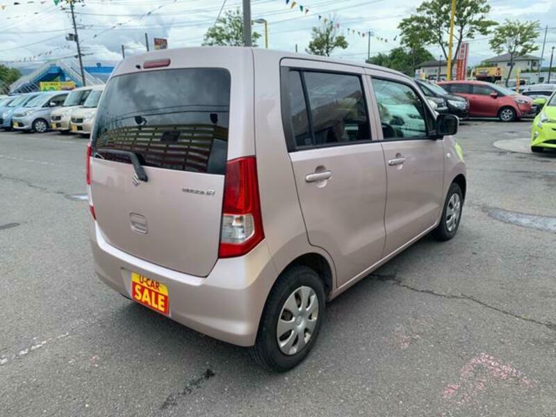 WAGON R