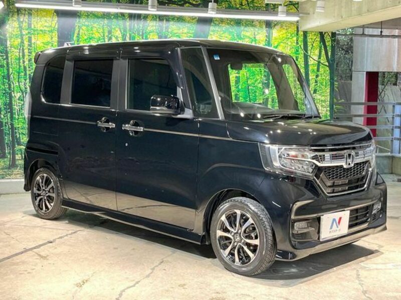 N BOX CUSTOM