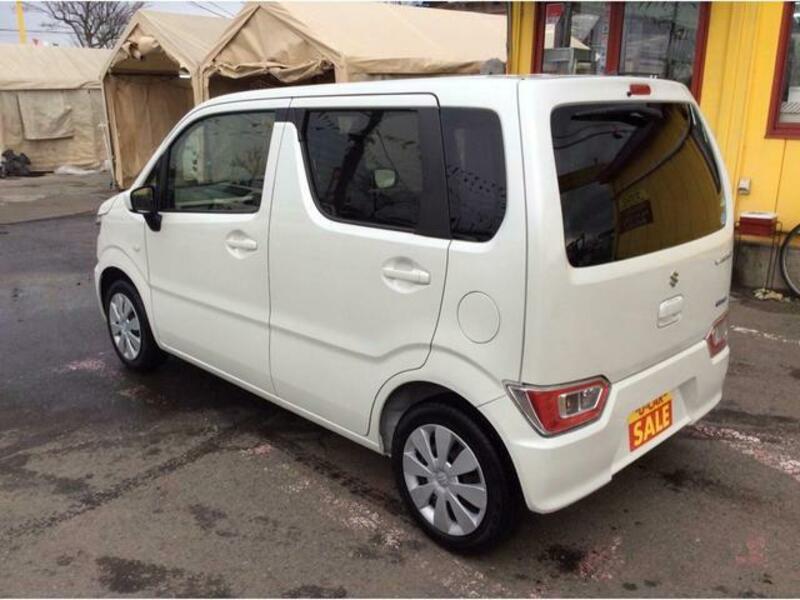 WAGON R