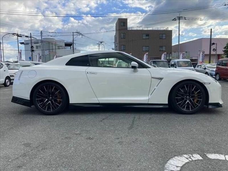 GT-R