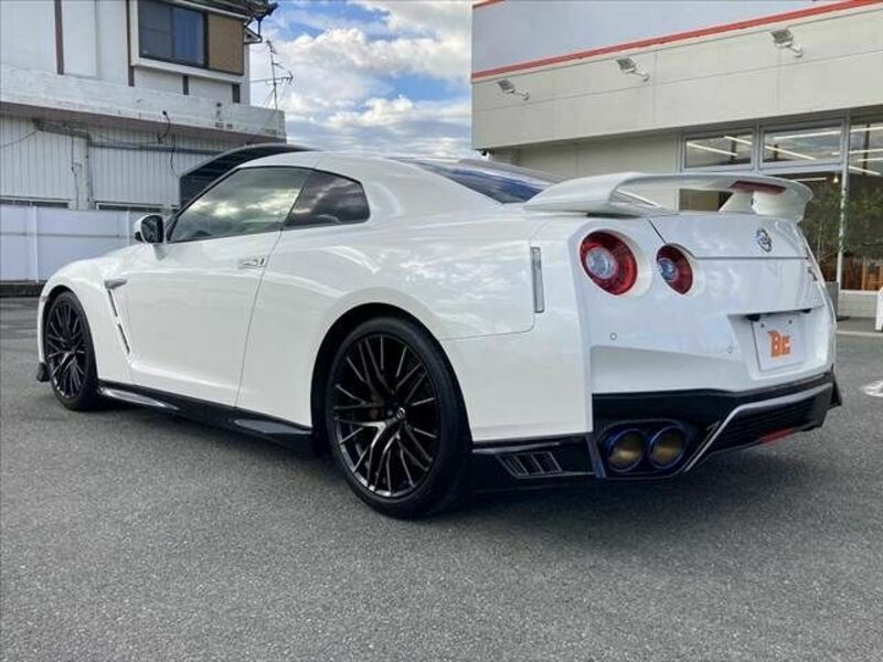 GT-R