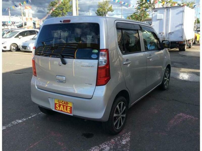 WAGON R