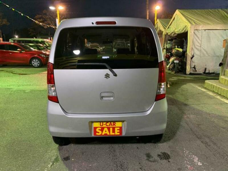 WAGON R
