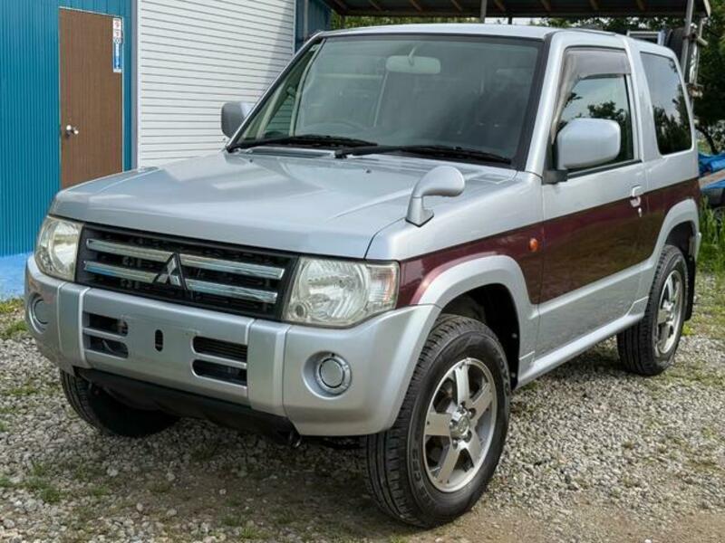 PAJERO MINI