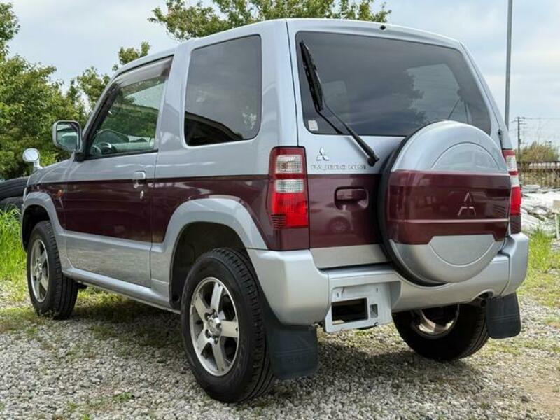 PAJERO MINI