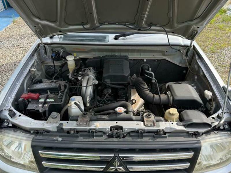 PAJERO MINI