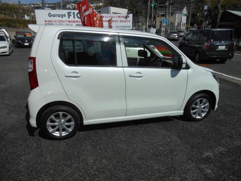WAGON R