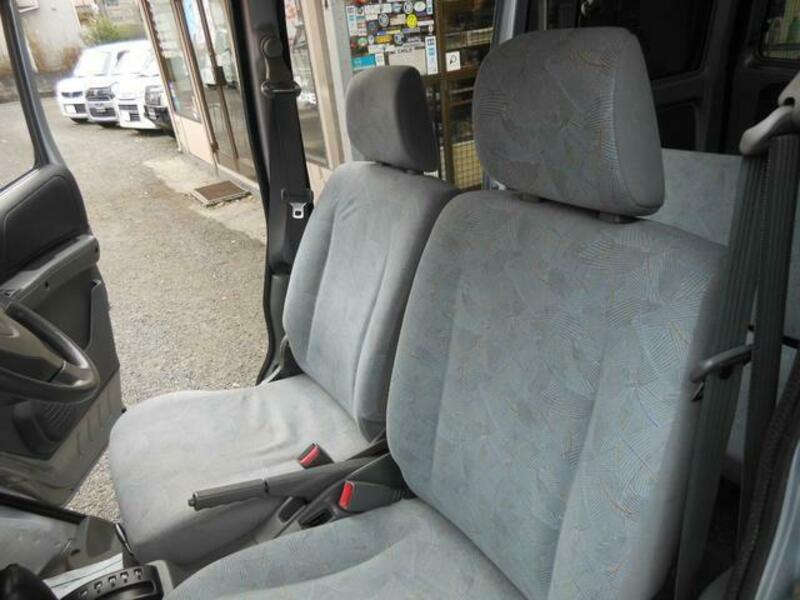 CLIPPER VAN