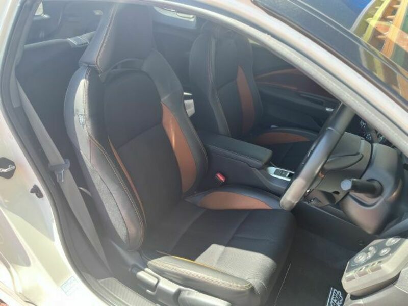 CR-Z