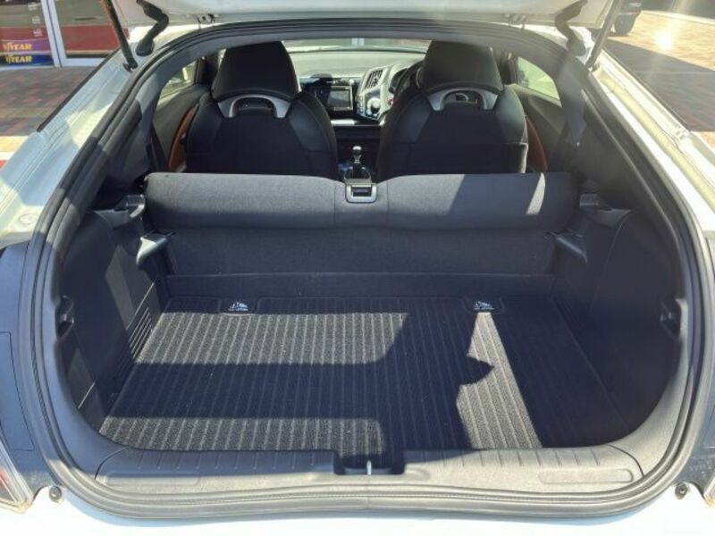 CR-Z