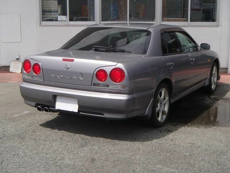SKYLINE